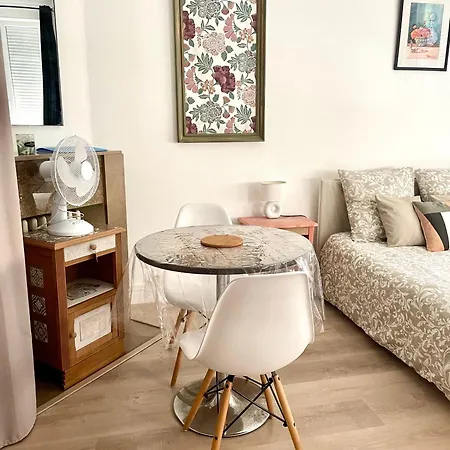 Apartment Elegant Studio Renove